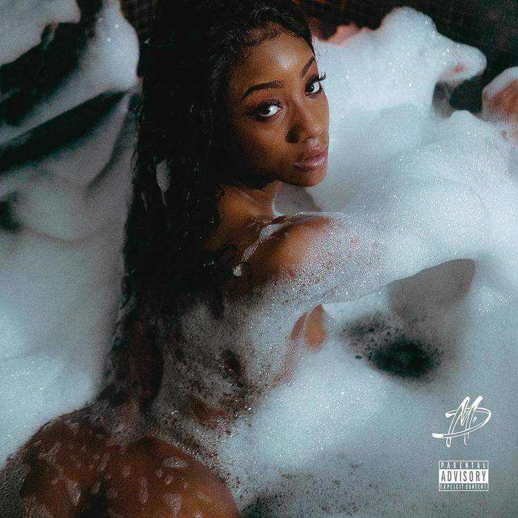Black Kate Moss - DonMonique | MixtapeMonkey.com